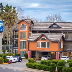 Executive Inn & Suites Sacramento