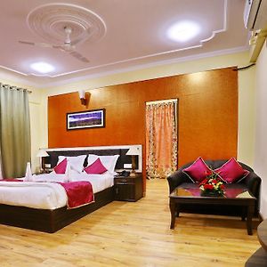 Deluxe Family Queen Suite
