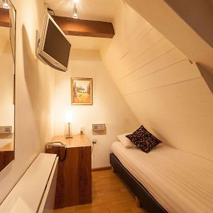 Basic Single Room
