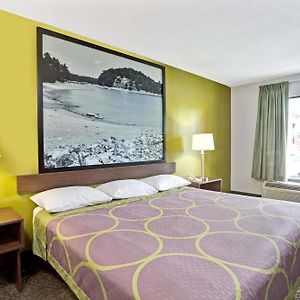 King Room Mobility accessible