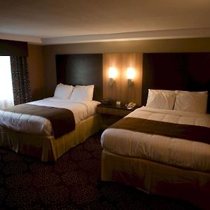 Queen Room Two Queen Beds