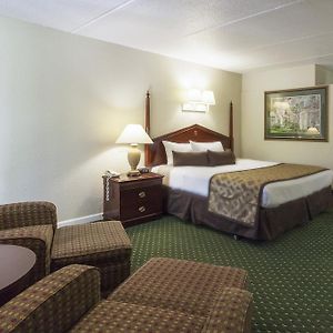 Four Seasons Motor Lodge