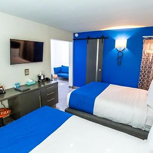 Queen Suite