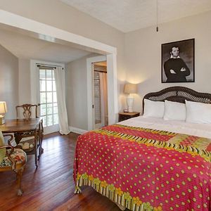 Queen Suite