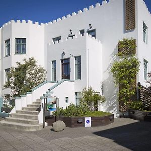 Castle House & Embassy Luxury Apartments