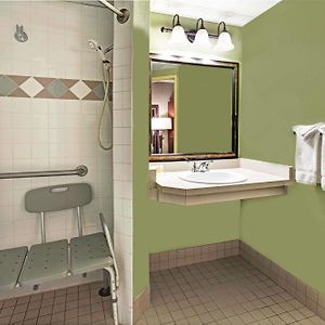 One-Bedroom Queen Room Mobility accessible