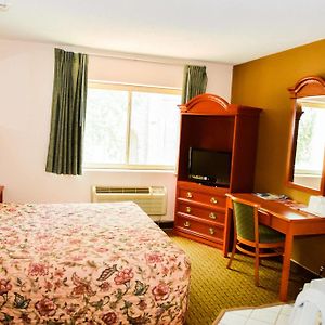 King Suite Whirlpool