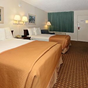 Standard Room Two Double Beds Smoking