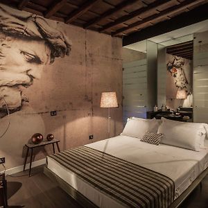 Superior King Suite
