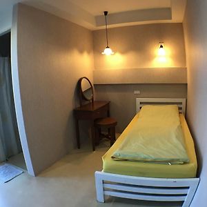 Standard Room with 1 Single Bed