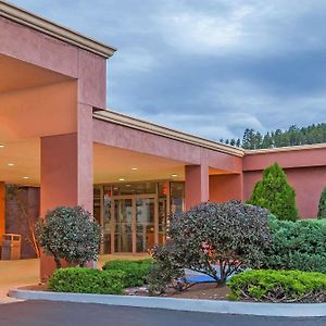 Days Inn By Wyndham Flagstaff Near Downtown/Nau On Route 66