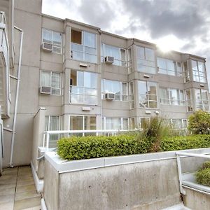 Robson Suites