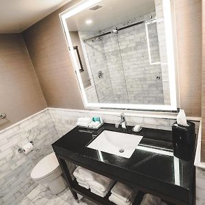 Classic King Room