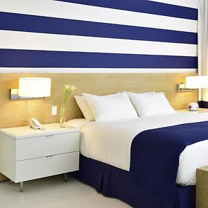 Art Deco King
