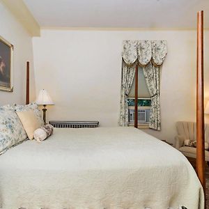 English Rose Room