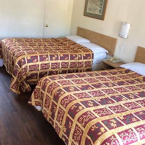 Queen Room Two Queen Beds Non Smoking