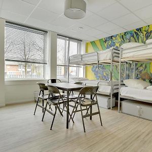 Dormitory Room Mixed