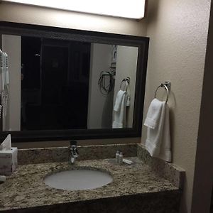 King Room Mobility accessible