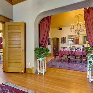 Queen Suite