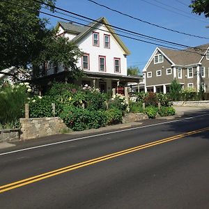 Scotch Hill Inn