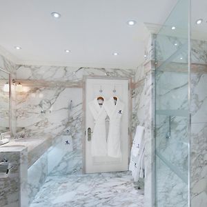 Executive King Suite
