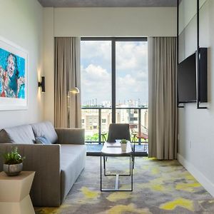 One-Bedroom Suite