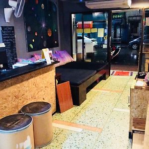 Hits Hostel
