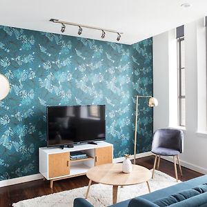 One-Bedroom King Suite