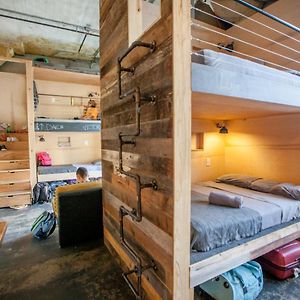 Dormitory Room Mixed