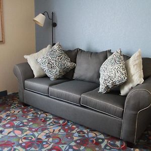 Studio Suite Two Queen Beds Tub Grab Bars Mobility Accessible or Non-Smoking