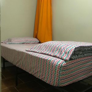 Budget Room
