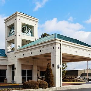 Holiday Inn Express Hotel & Suites Huntsville University Drive
