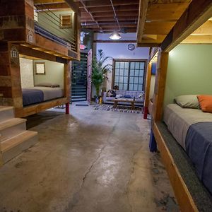 Dormitory Room Mixed