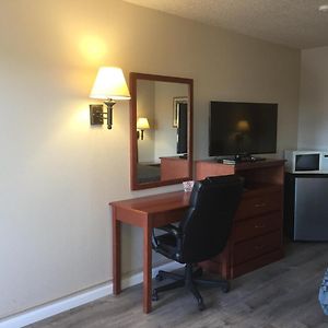 NK1 King Room Non-Smoking