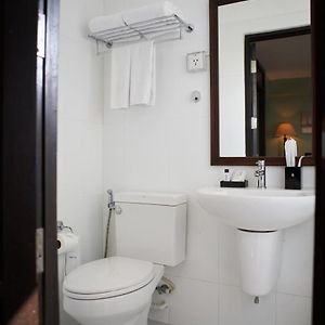 Corner King Suite