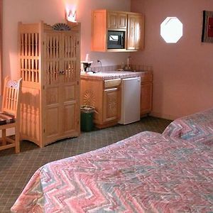 Queen Suite