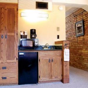 Queen Suite
