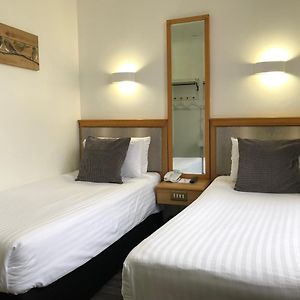 Classic Twin Room