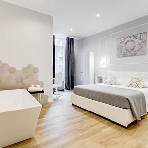 Opera Private Suites By Premium Suites Collection
