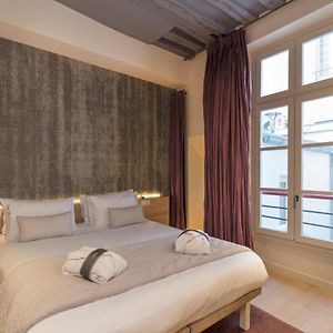 Executive King Room