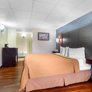 King Room Mobility accessible