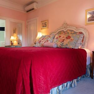 Holiday King Room