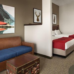 Queen Suite