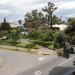 Casa Mayela Guest House