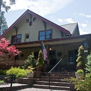Lara House Bed And Breakfast