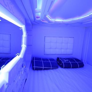 Dormitory Room Mixed
