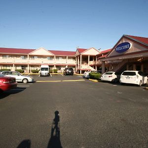 Welcome Everett Inn