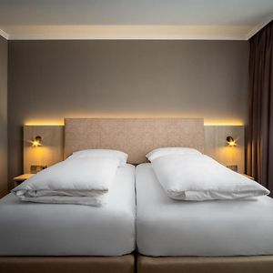 Economy King Room
