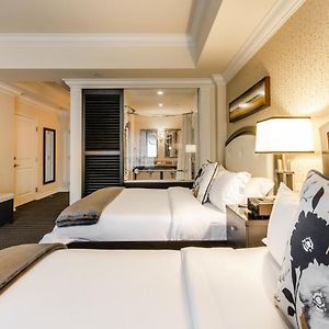 Classic Queen Room