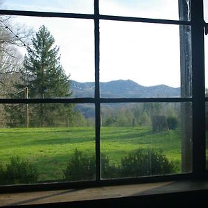 Hemlock Inn